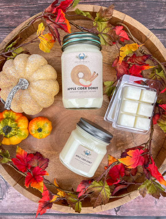 Apple Cider Donut scented soy candle
